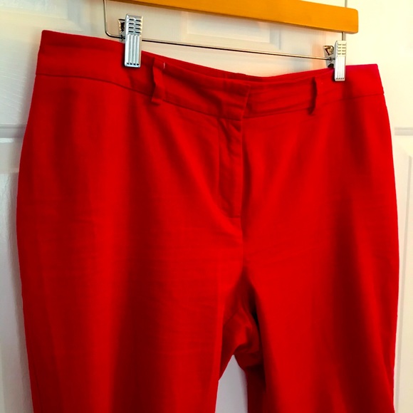Chico’s Red crop pants -15 - Picture 2 of 5